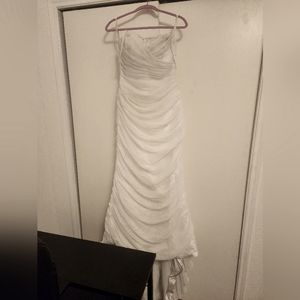 2000s mermaid tail wedding dress with corset back (as is)